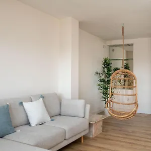 https://flateli-penthouse-jaume-i.catalonia-hotels.com